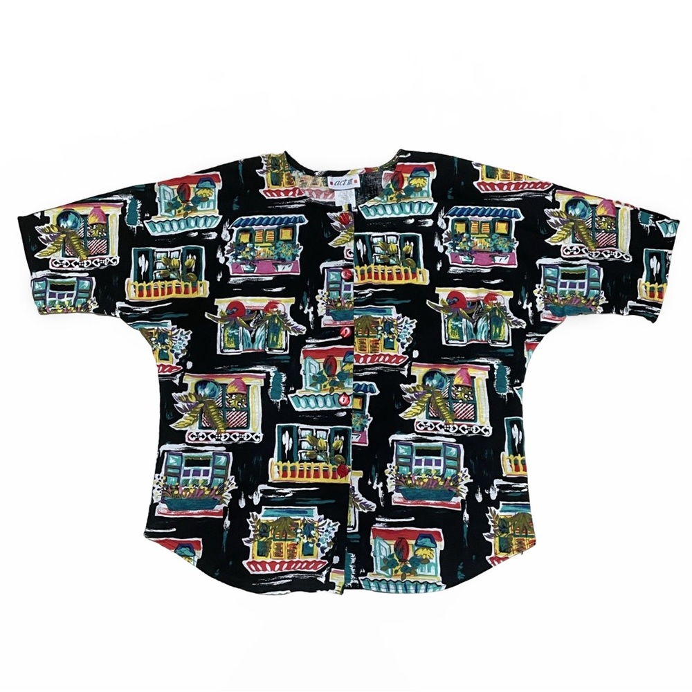 Size XL NEW w/tags Vibrant Graphic Women's Button Down Shirt